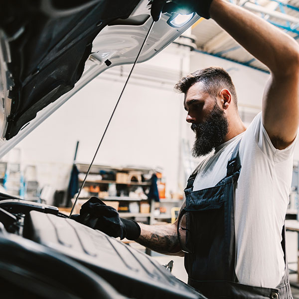 a worker repairing car
